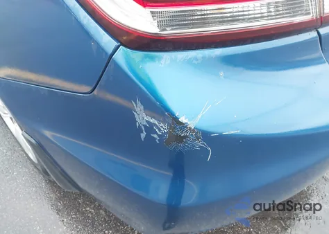 2013 Honda Civic Lx z USA, uszkodzony, nr VIN 2HGFB2F53DH587204